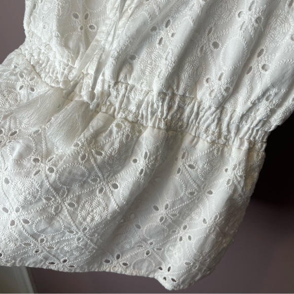 NWT Flag & Anthem Stitch Fix White Eyelet Top M - Picture 8 of 13
